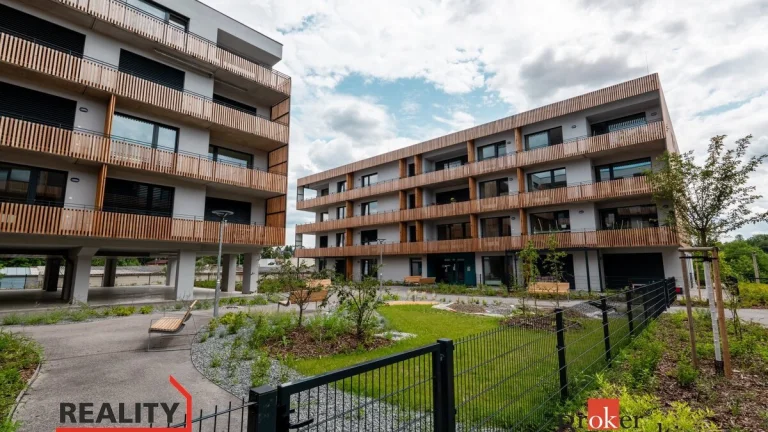 Pronájem, byty/1+kk, 35 m2, Kartónová 2844/10, Východní Před