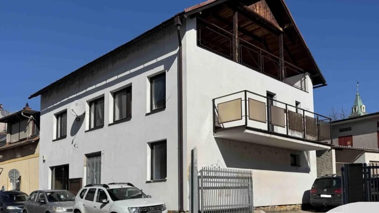 Prodej rodinného domu (300 m2) v centru města Turnova – ideá