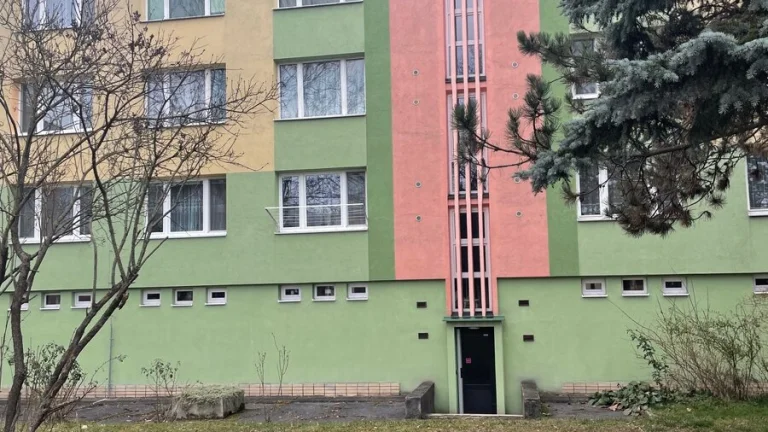 Dvojizbový byt M.R.Štefanika.