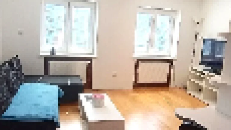 Zařízený byt 2+kk nájem,Centrum Ostravy,ul.Zeyerova,balkón