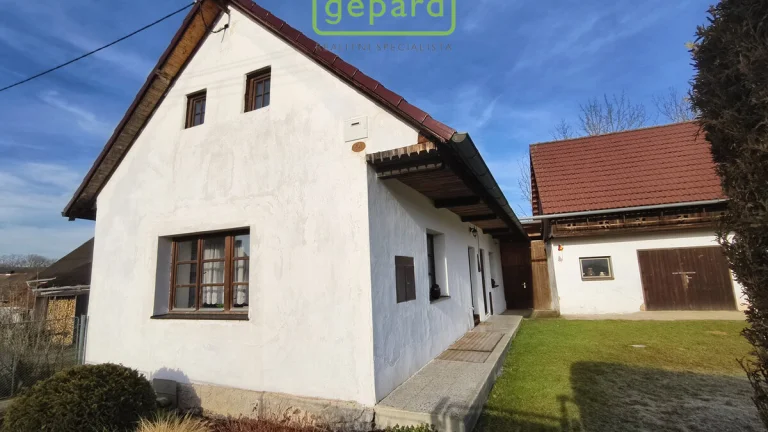 Prodej rodinného domu 120 m², pozemek 1016 m²