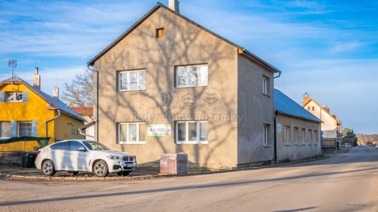 Prodej rodinného domu, 351 m², Vrchotovy Janovice