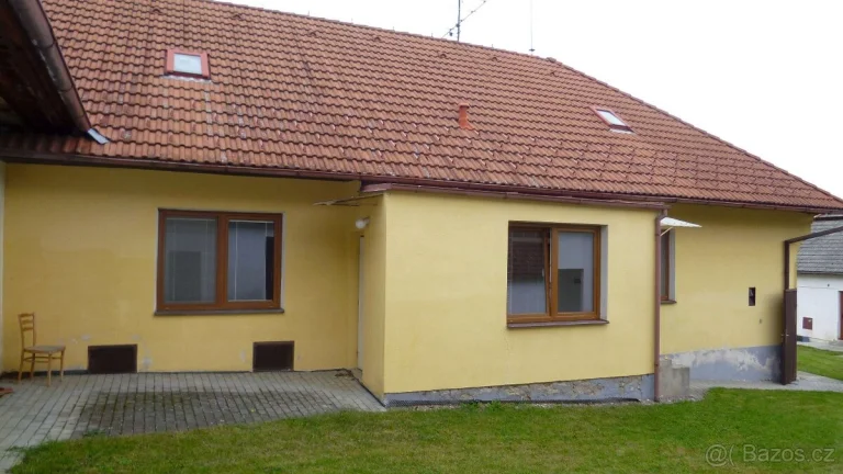 RD Lhenice, Prachatická - okraj CHKO Blanský les