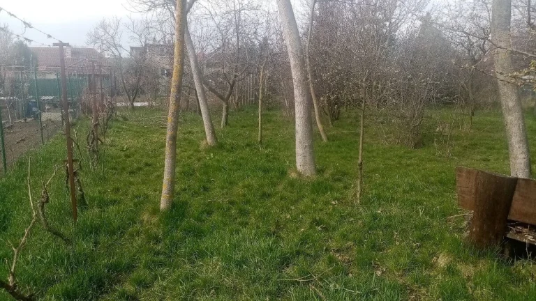 Predám pozemok v obci Zbehy