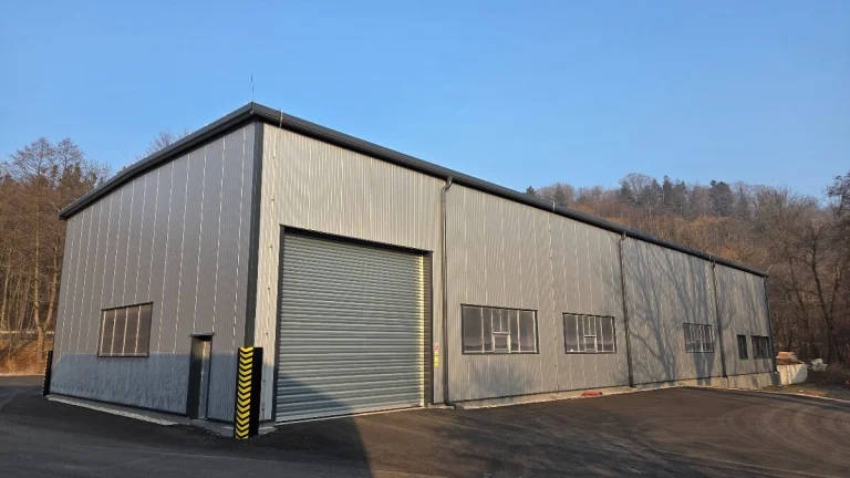 Pronájem skladového prostoru 600 m²