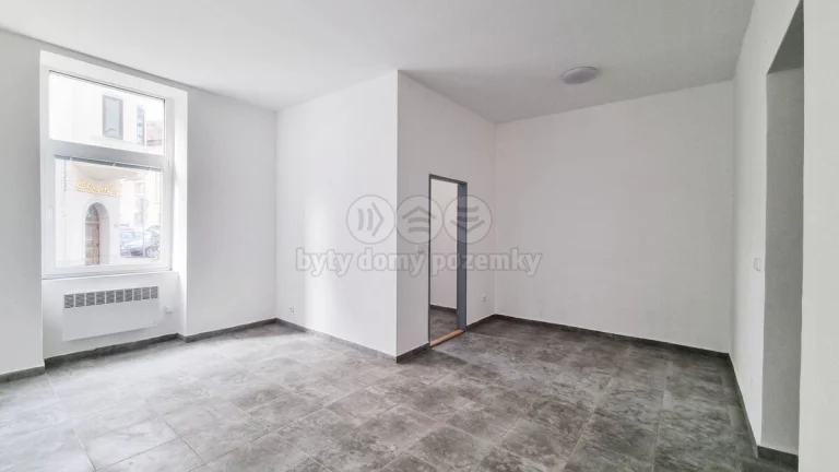 Pronájem bytu 1+1, 38 m², Sokolov, ul. Nádražní