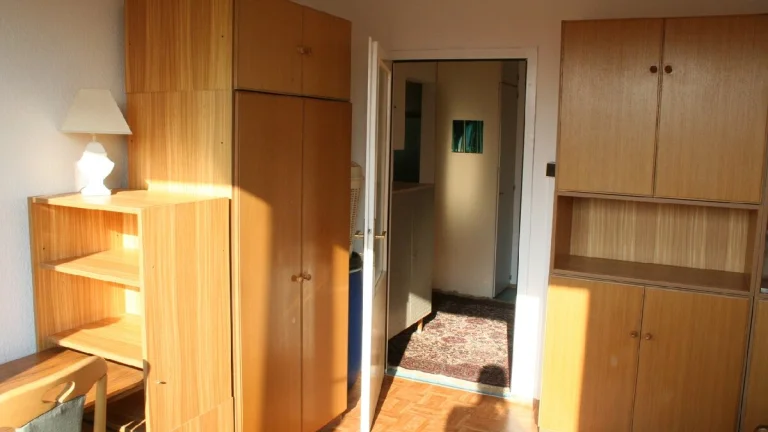 pronajímám samostatný pokoj