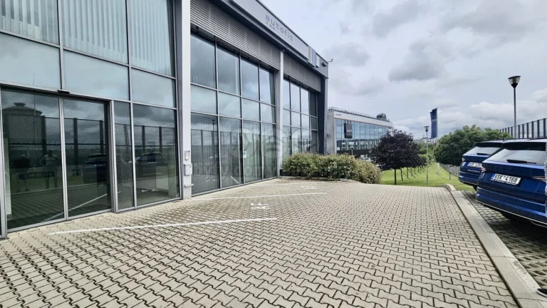 Pronájem kancelářských + skladových prostor 300m², Nupaky