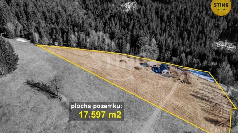Prodej úžasného místa v obci Krásná, 131475