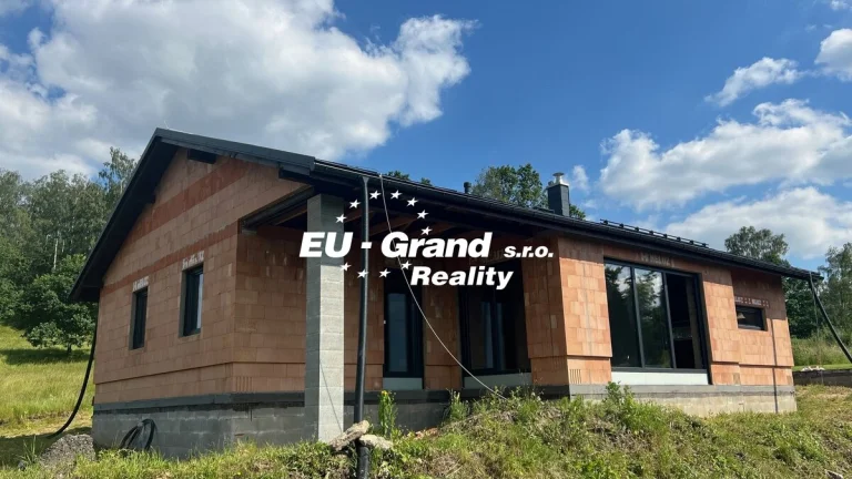 Prodej rozestavěného rodinného domu - Rumburk, ev.č. 05464