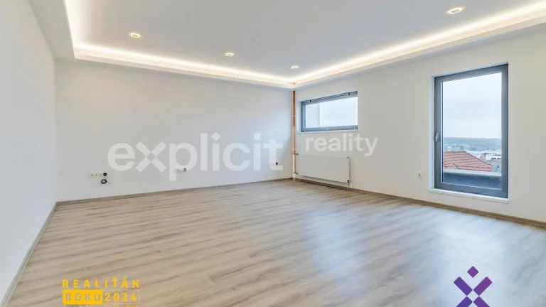 Pronájem kanceláře v centru města 92 m2 - Uherský Brod, okre