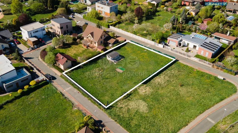 Pronájem zahrady, 1288 m², Pardubice