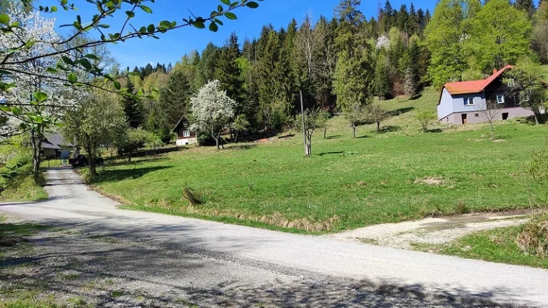 Slnečný pozemok - Zákopčie