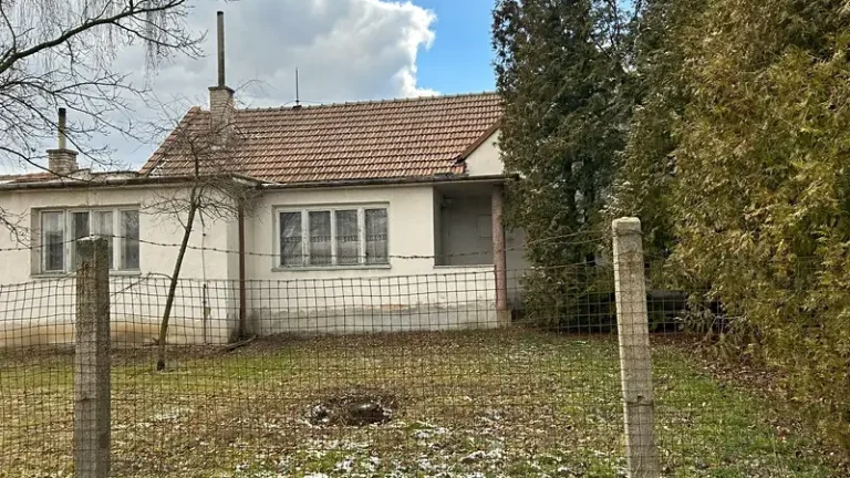 Prodej domu v Uherském Ostrohu + zahrada