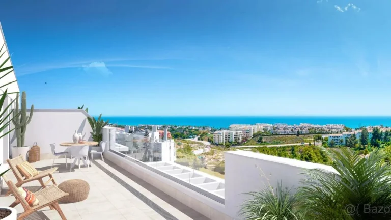 Luxusní apartmány a penthousy v El Chaparral – výhled na moř
