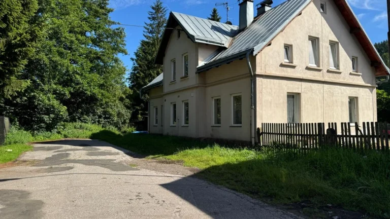 Prodej byty 1+kk, 28 m² - Trutnov - Horní Staré Město