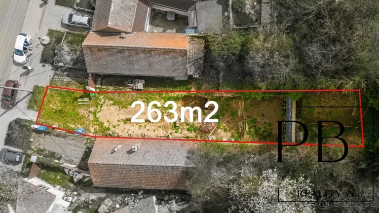 Prodej stavebního pozemku pro menší dům, chatu či modulový d