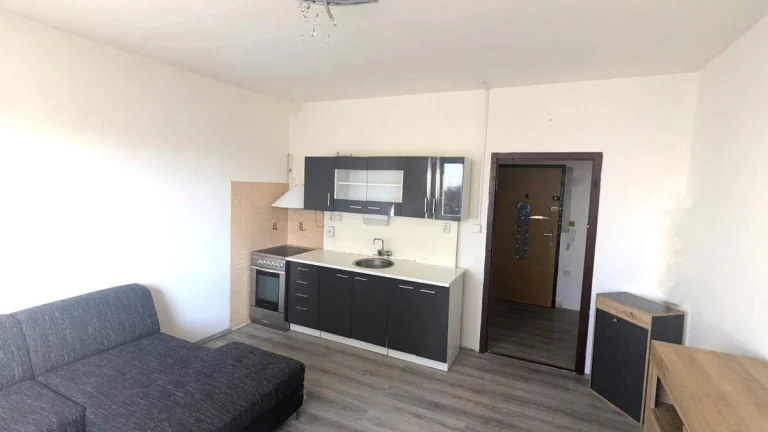 Pronájem bytu 2+kk, Šrámkova 3213/12, Ústí nad Labem