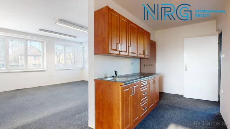 Pronájem bytu 3+kk, 62 m2, Uhlířské Janovice