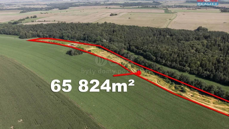 Prodej pozemku, 65824 m², Velké Heraltice, ul. Sportovní