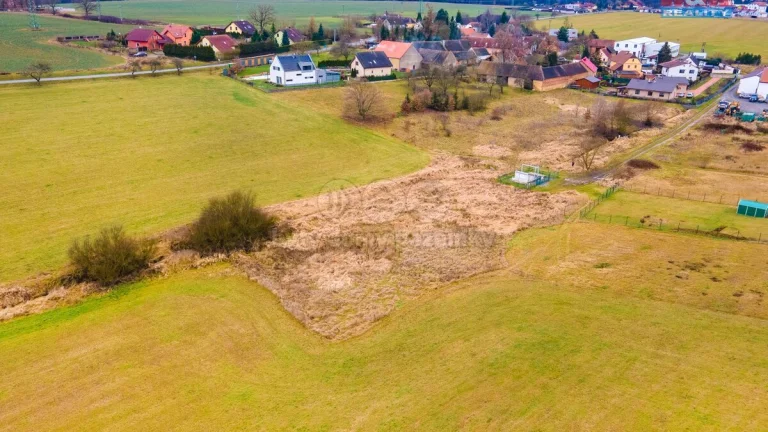 Prodej, pozemek, 2100 m², Zruč - Senec
