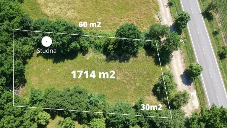 Pronájem zahrady, 1714 m², Třeboň
