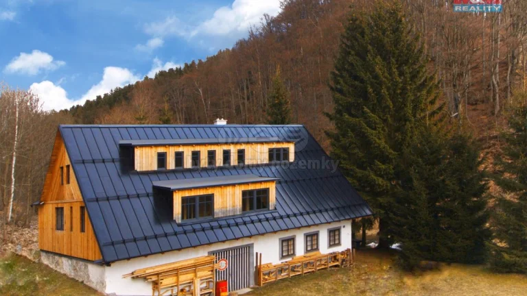 Prodej chalupy, 300 m², Svoboda nad Úpou, ul. Pod Rýchorami