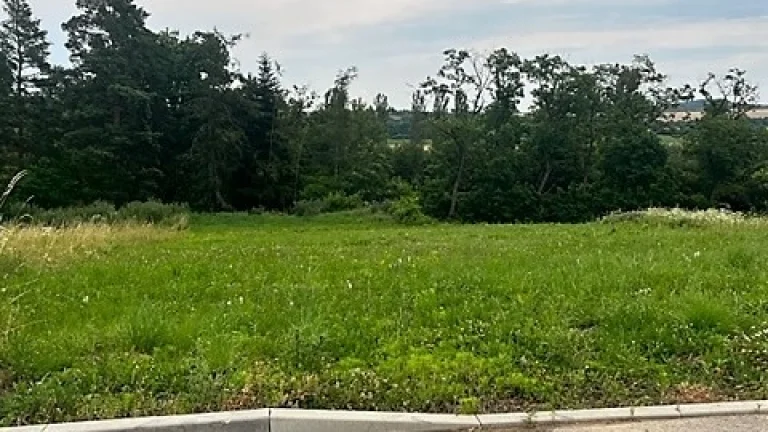 Stavebný pozemok Levice, prímestská časť Kalinčiakovo