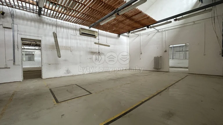 Pronájem skladu, 380 m², Jirkov, ul. Mostecká