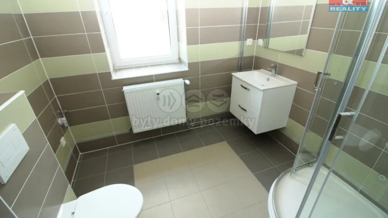 Pronájem bytu 1+kk, 30 m², Dolní Poustevna, ul. Vilémovská