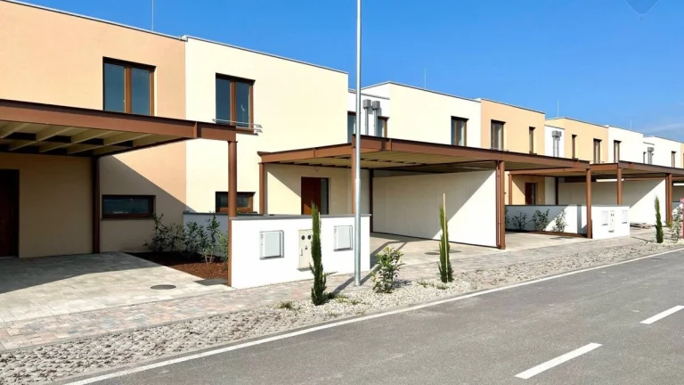 Predaj: Rodinný dom, Dunajská Streda, 5 izieb, ÚP 105 m2, zá