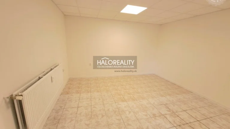 HALO reality - Prenájom, obchodný priestor Zvolen, centrum m