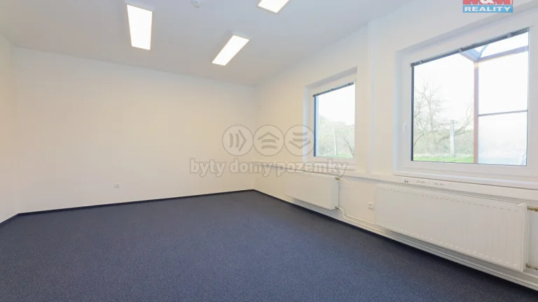 Pronájem kancelářského prostoru, 139 m², Staré Město