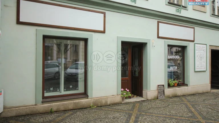 Pronájem obchod a služby, 103 m², J. Hradec, ul. Klášterská