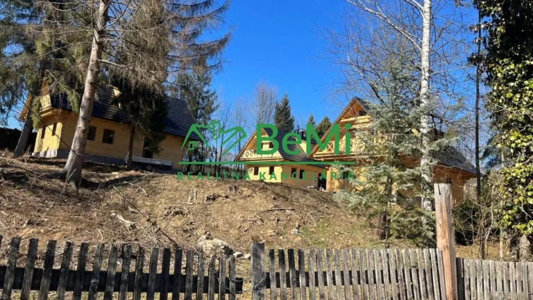 Predaj troch chát v štádiu výstavby - Stará Bystrica, Kysuce