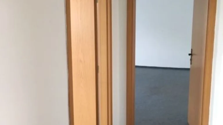 Samostatný admin. celok 97m2, Záhradnícka ul., Ružinov