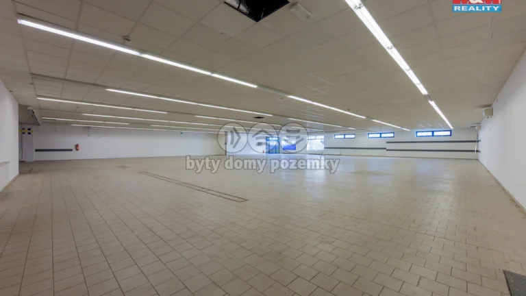 Pronájem sklad, 1.200 m², Kraslice, ul. 5. května