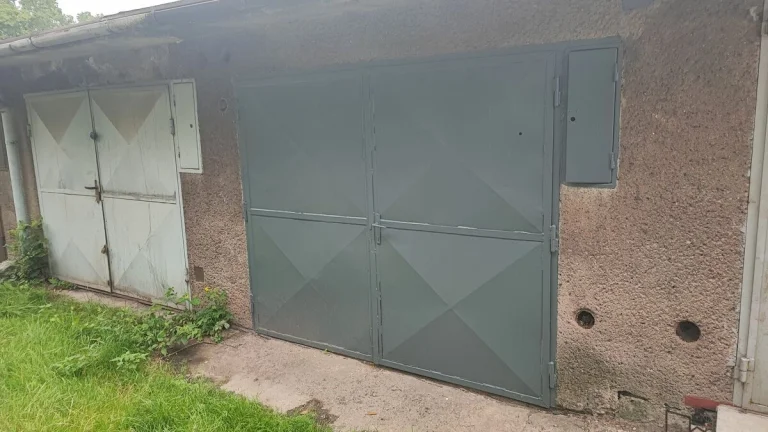 Pronájem zděné garáže v Třinci o výměře 29m2