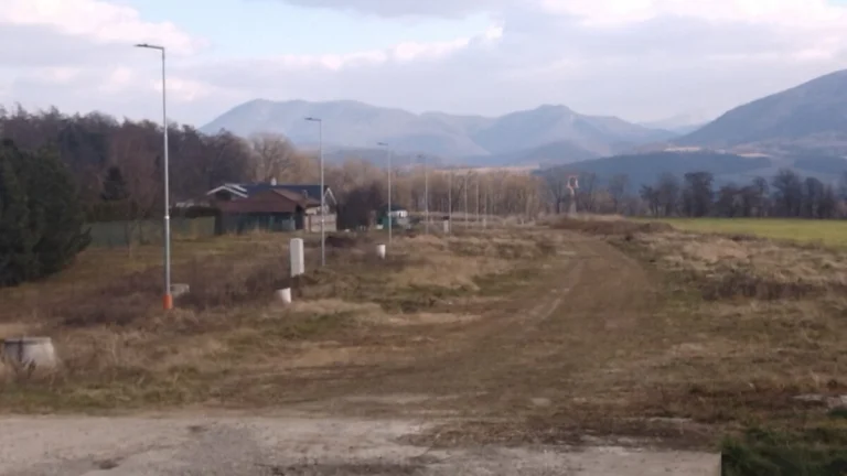 Na predaj lukratívne stavebné pozemky pre výstavbu rodinných