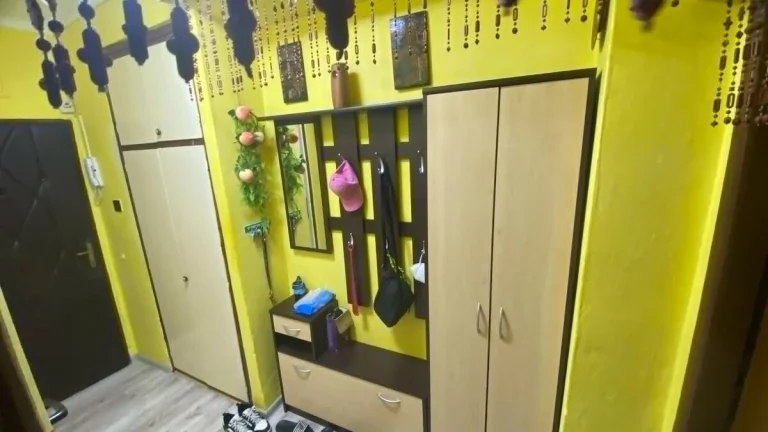 Na predaj 2-izbový byt v Snine