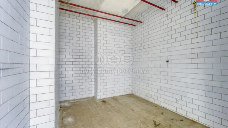 Podnájem skladu, 7 m², Plzeň, ul. Sousedská