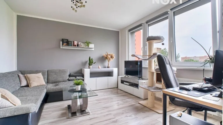 Pronájem byt 3+1, 65㎡