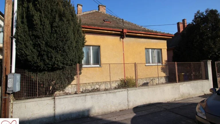 Rodinný dom s prístavbou v prestížnej lokalite Trnavy – Spie