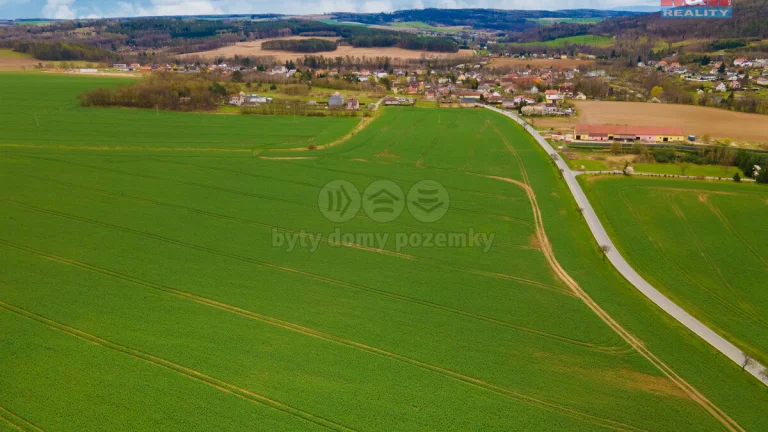 Prodej pole, 5653 m², Čižice