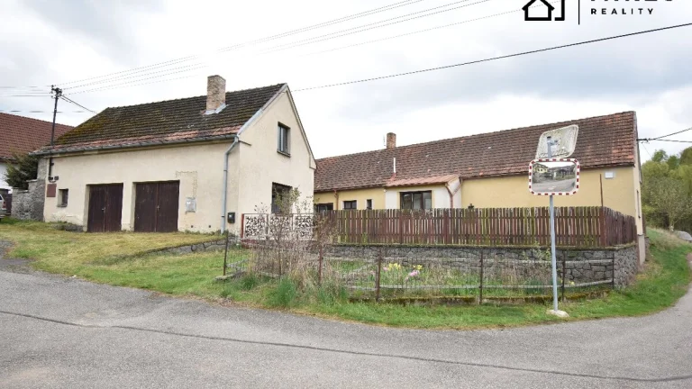 Prodej rodinného domu 160 m2, pozemek 696 m2. Libětice