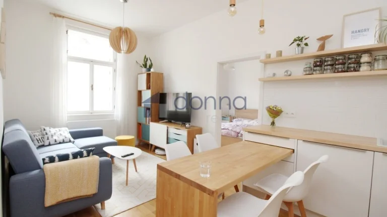 3+kk, 57m2, Praha 8 - Libeň, Vacínova