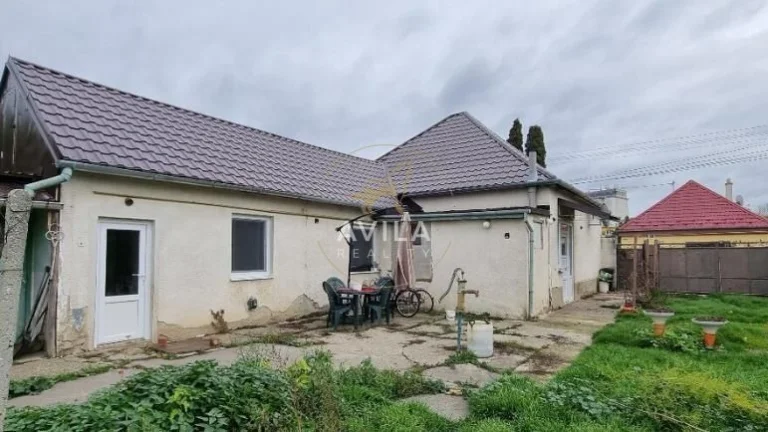 NA PREDAJ: rodinný dom na pozemku 900m2 - Sládkovičovo