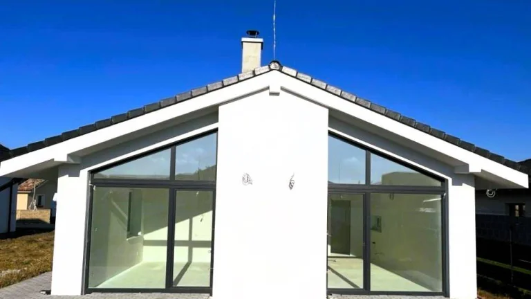 4 - izbový bungalov, Senec