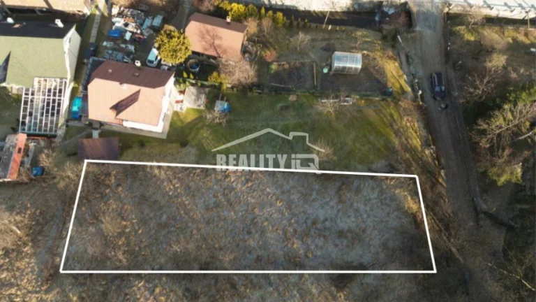 Exkluzívne na predaj pozemok - záhrada 758 m2, Snežnica