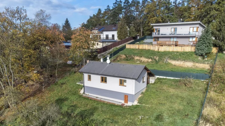 Prodej rodinného domu 3+kk, zahrada 915m2, Senohraby